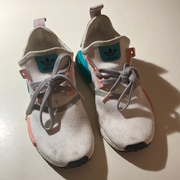 Adidas NMD_R1 Sneakers - Picture 2 of 11